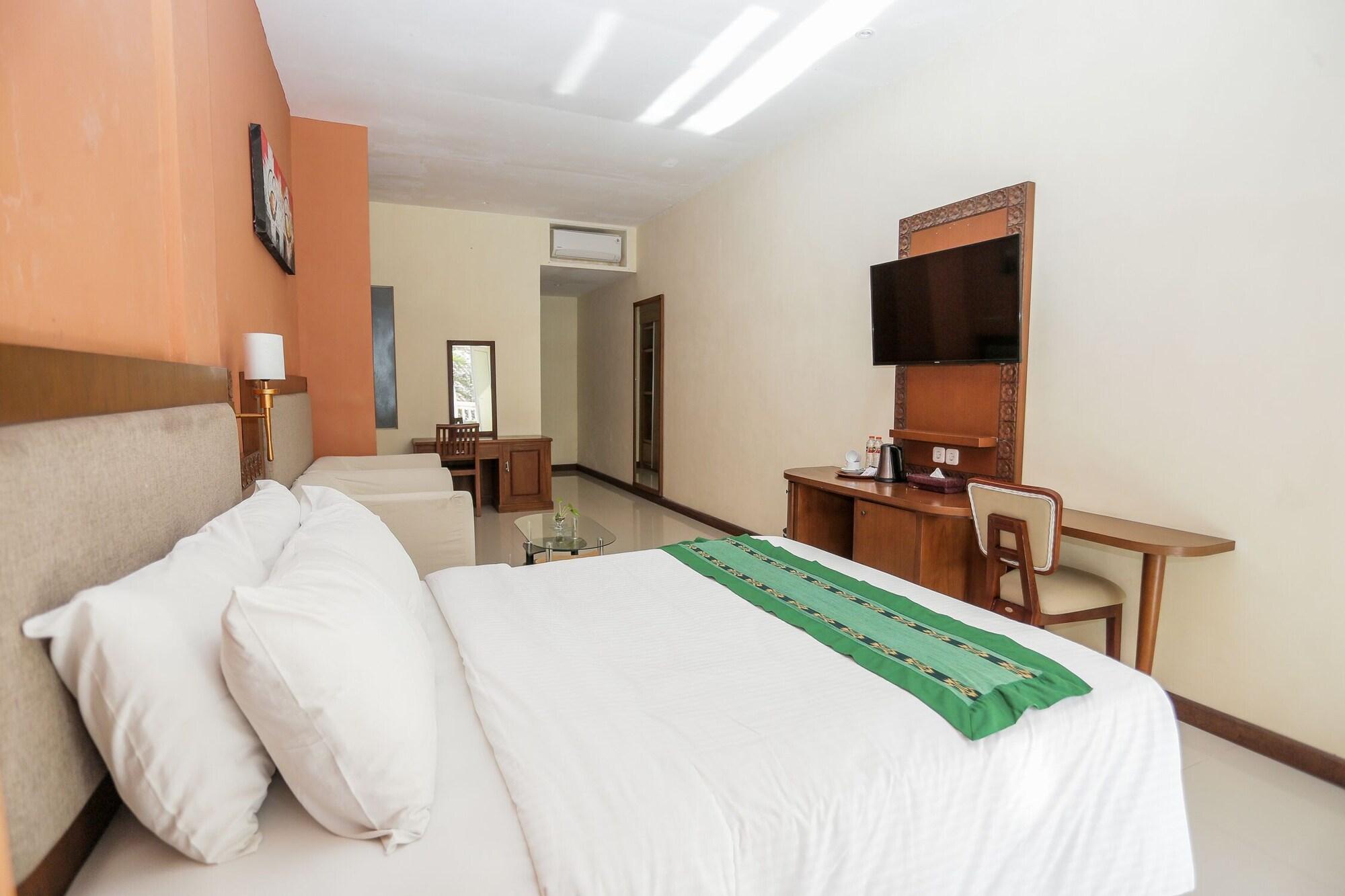 Ubud Hotel & Cottages Malang Zewnętrze zdjęcie